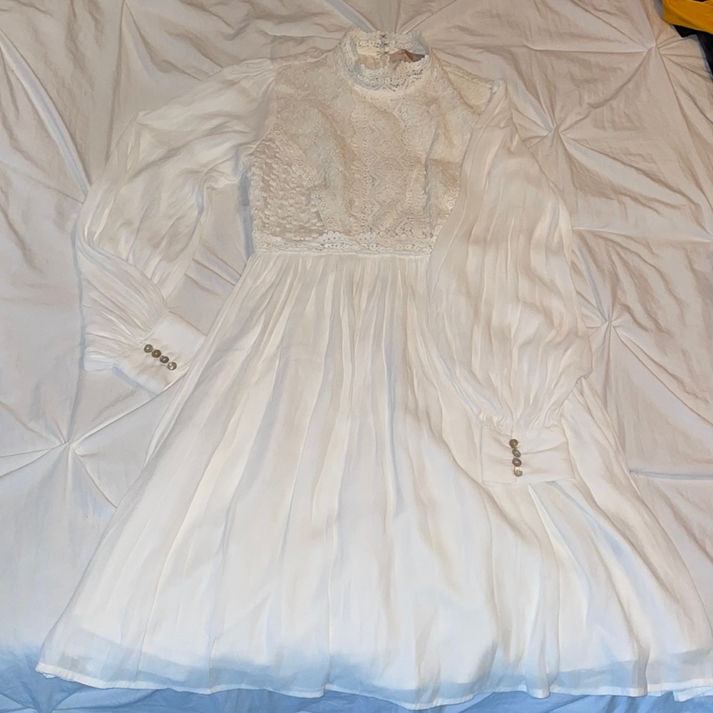 Forever 21 High Neck White Dress. Size small